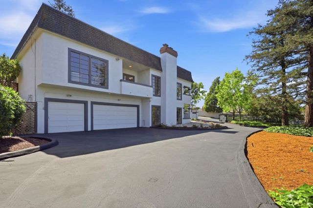 555 Chateau Drive, Hillsborough, CA 94010