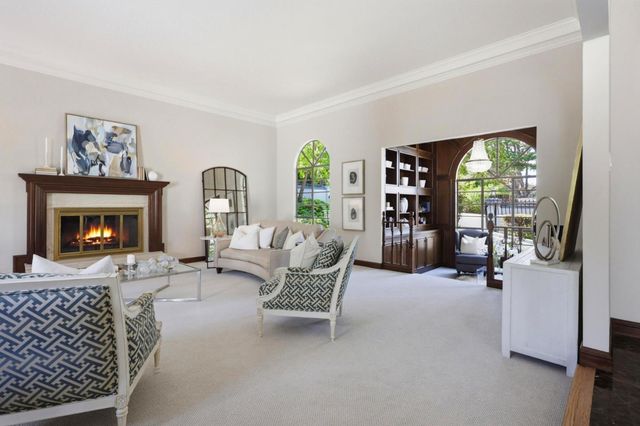 555 Chateau Drive, Hillsborough, CA 94010