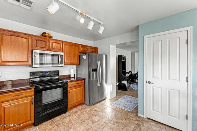 41 S SEVILLE Lane, Casa Grande, AZ 85194