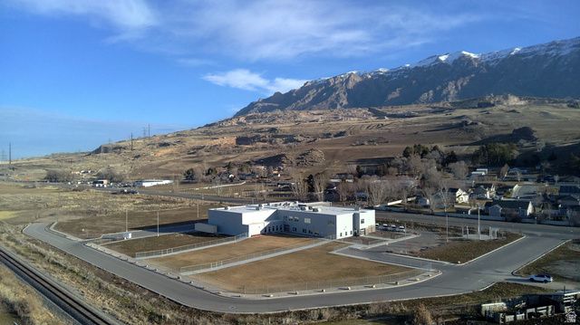 3885 N HIGHWAY 89, Pleasant View, UT 84404