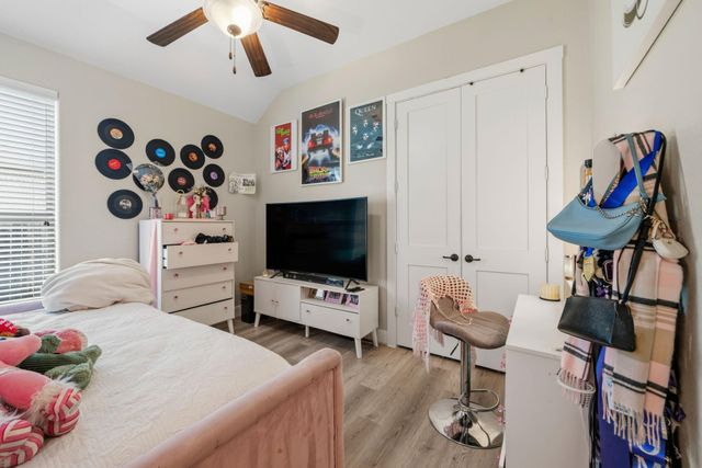 32219 Waterford Crest Lane, Fulshear, TX 77441