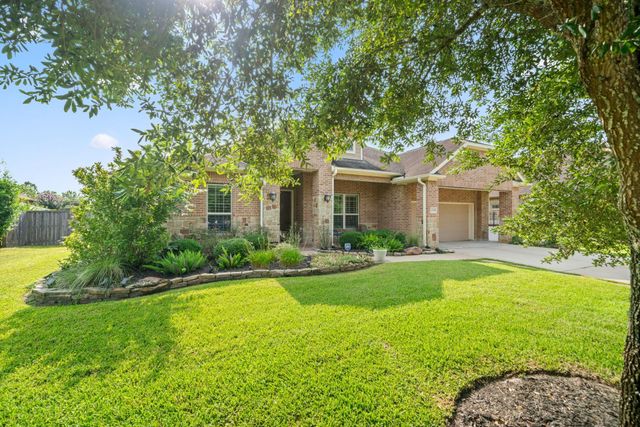 32219 Waterford Crest Lane, Fulshear, TX 77441