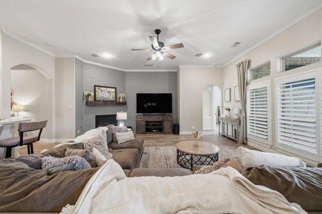 32219 Waterford Crest Lane, Fulshear, TX 77441