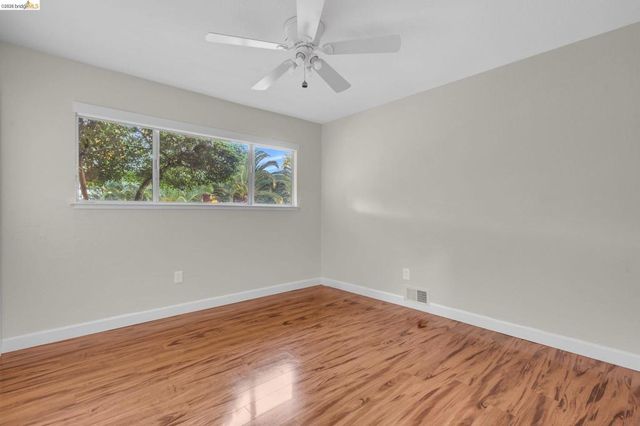 3300 CONCORD AVENUE, Brentwood, CA 94513