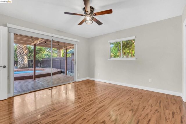 3300 CONCORD AVENUE, Brentwood, CA 94513