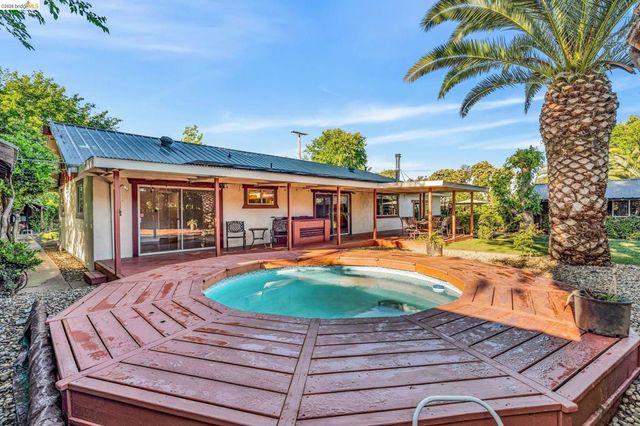 3300 CONCORD AVENUE, Brentwood, CA 94513