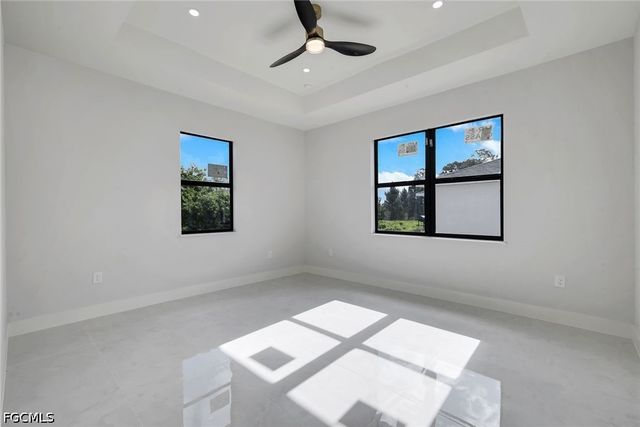 1139 EBERT ST E, Lehigh Acres, FL 33974