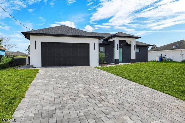 1139 EBERT ST E, Lehigh Acres, FL 33974