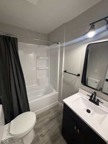 411 Riley Street, Staunton, IN 47881