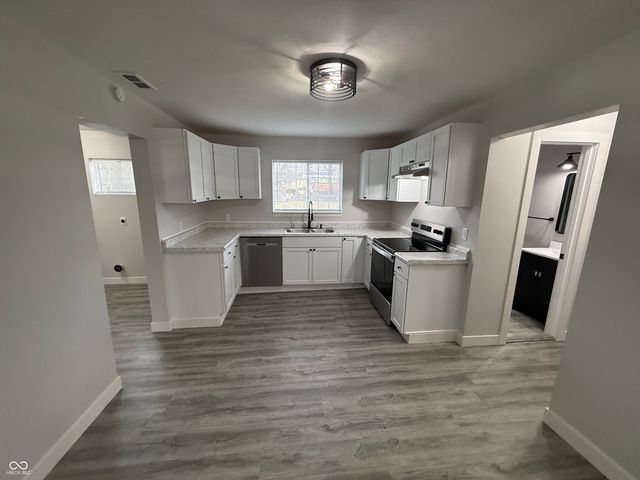 411 Riley Street, Staunton, IN 47881