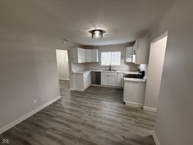 411 Riley Street, Staunton, IN 47881