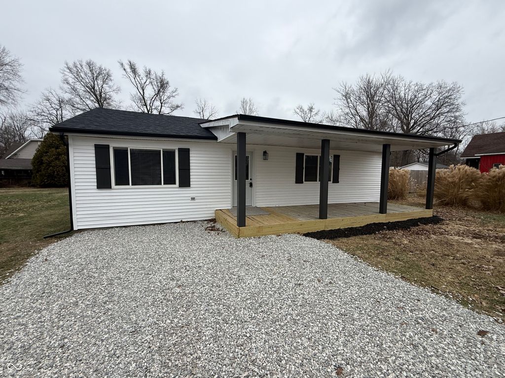 411 Riley Street, Staunton, IN 47881