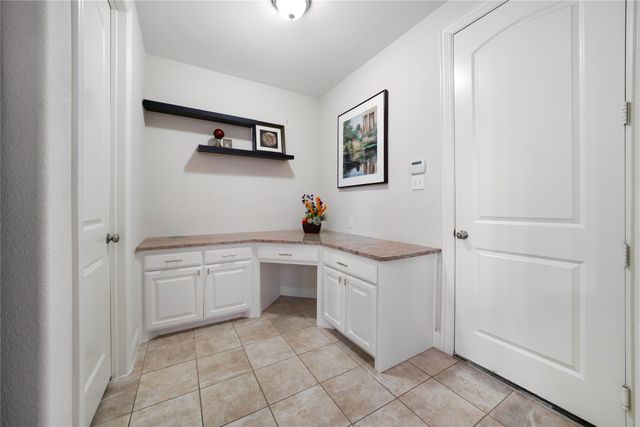 8316 Lindsay Gardens, The Colony, TX 75056