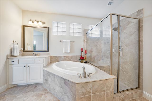 8316 Lindsay Gardens, The Colony, TX 75056