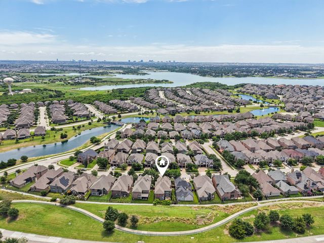 8316 Lindsay Gardens, The Colony, TX 75056