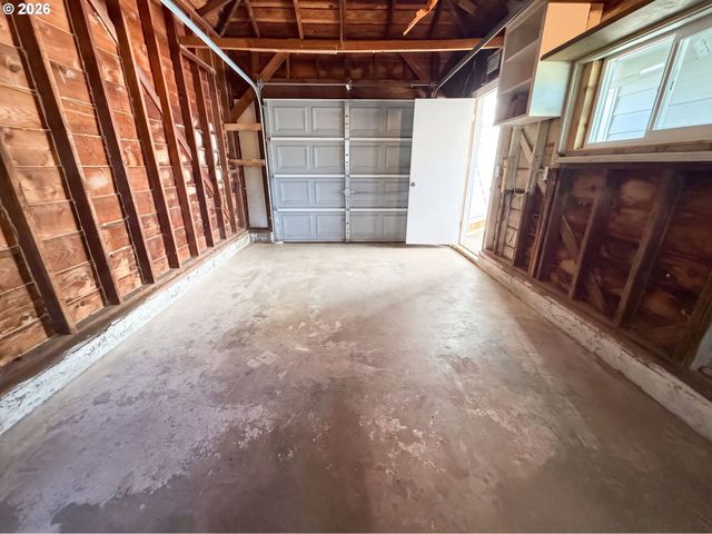 563 MANBRIN Dr, Keizer, OR 97303