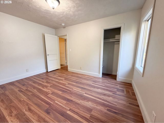 563 MANBRIN Dr, Keizer, OR 97303