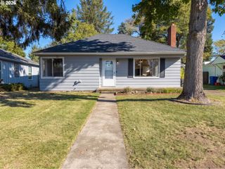 563 MANBRIN Dr, Keizer, OR 97303