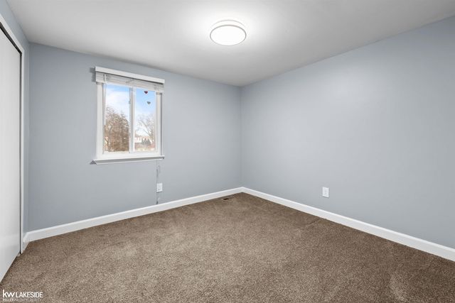 8439 Hickory Drive, Sterling Heights, MI 48312