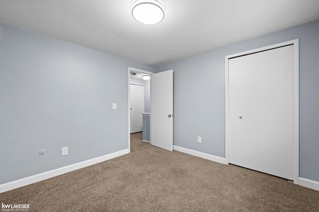 8439 Hickory Drive, Sterling Heights, MI 48312