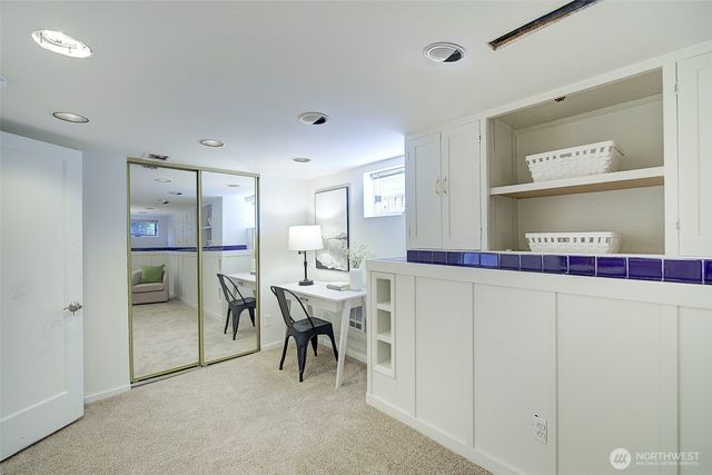 737 N 80th Street, Seattle, WA 98103