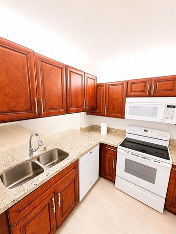 3399 Foxcroft Road 206, Miramar, FL 33025
