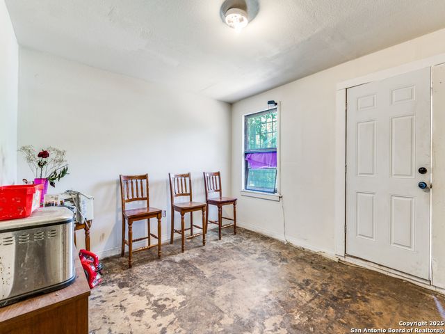 507 Byrnes, San Antonio, TX 78209