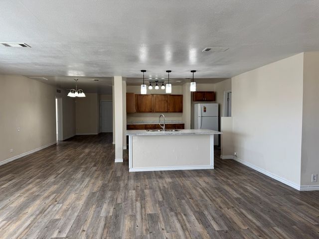 1540 Hickory St, Colorado City, TX 79512