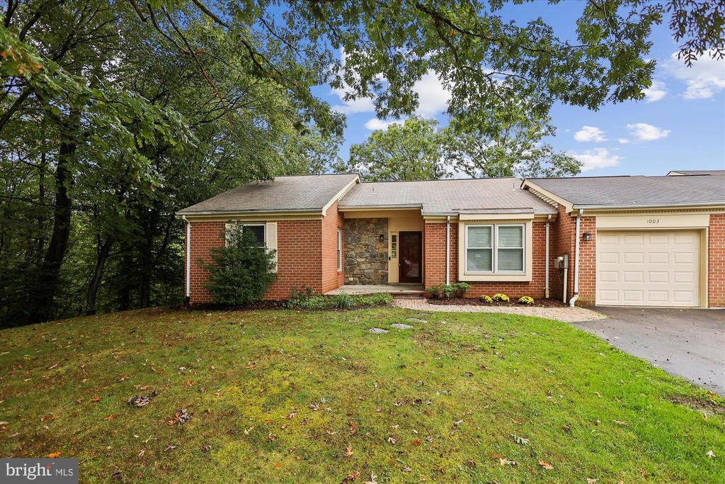 1003 MASTLINE DR, Annapolis, MD 21401