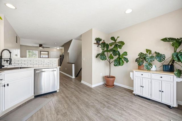 5635 Middle Falls Street, 39, Dublin, OH 43016