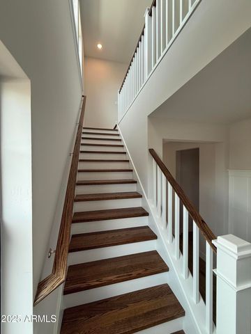 2430 W Los Arboles Place, Chandler, AZ 85224