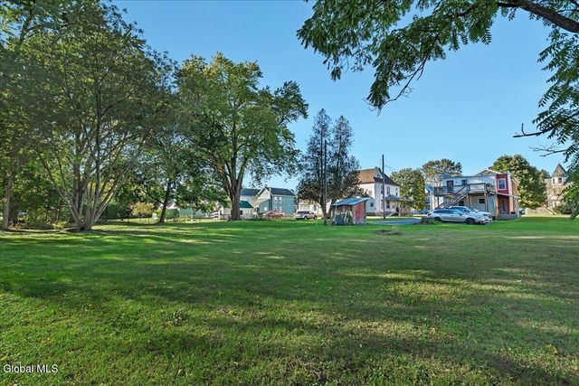 212 E Main Street, Johnstown, NY 12095