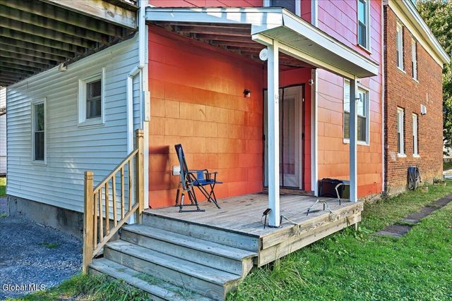 212 E Main Street, Johnstown, NY 12095