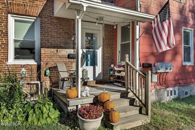 212 E Main Street, Johnstown, NY 12095