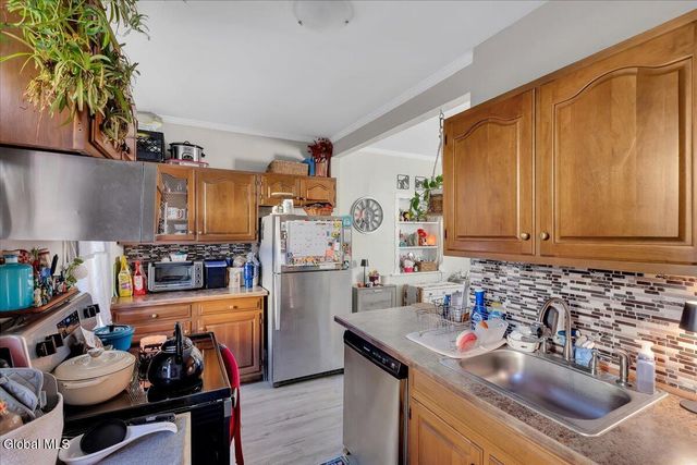 212 E Main Street, Johnstown, NY 12095