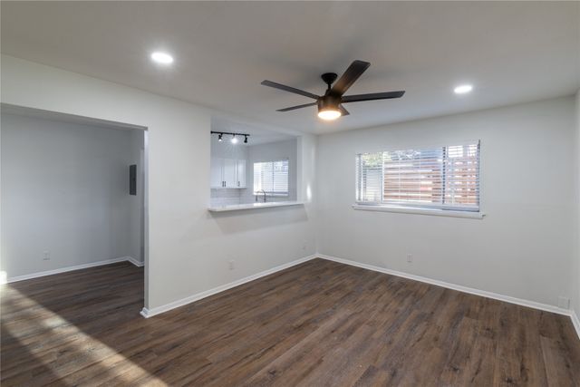 5921 Gaston Avenue C, Dallas, TX 75214