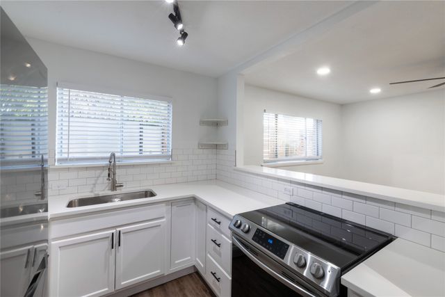 5921 Gaston Avenue C, Dallas, TX 75214