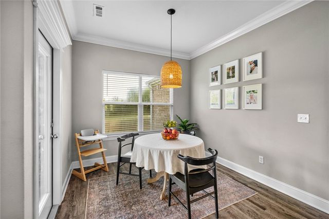 5812 W Mecklin Street, Fayetteville, AR 72704