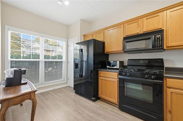 10 Pearl Chambers Drive, Dawsonville, GA 30534