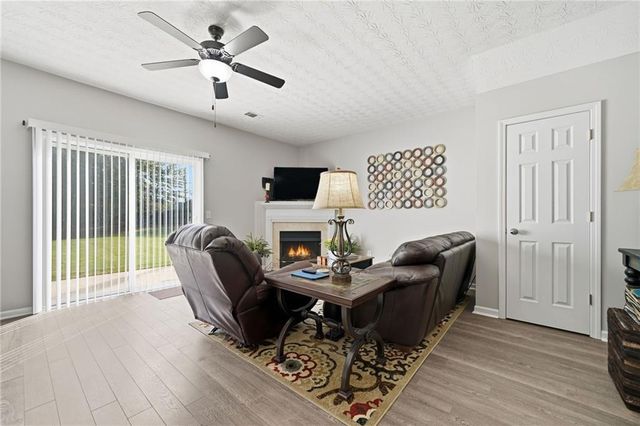 10 Pearl Chambers Drive, Dawsonville, GA 30534