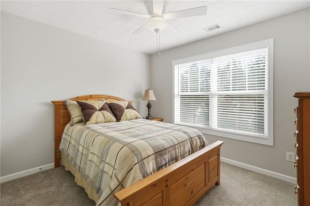 10 Pearl Chambers Drive, Dawsonville, GA 30534