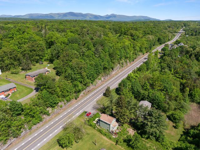 917 Flatbush Road, Kingston, NY 12401