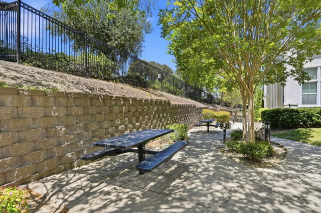 1350 Summer Lane, Richmond, CA 94806