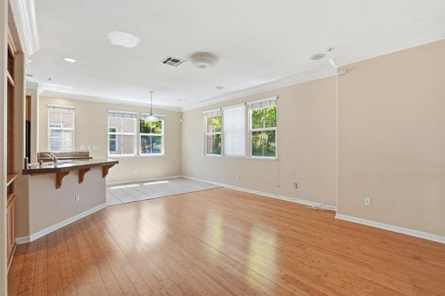 1350 Summer Lane, Richmond, CA 94806