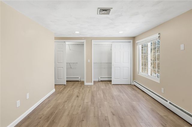 33 Eagle Run, Warwick, RI 02818