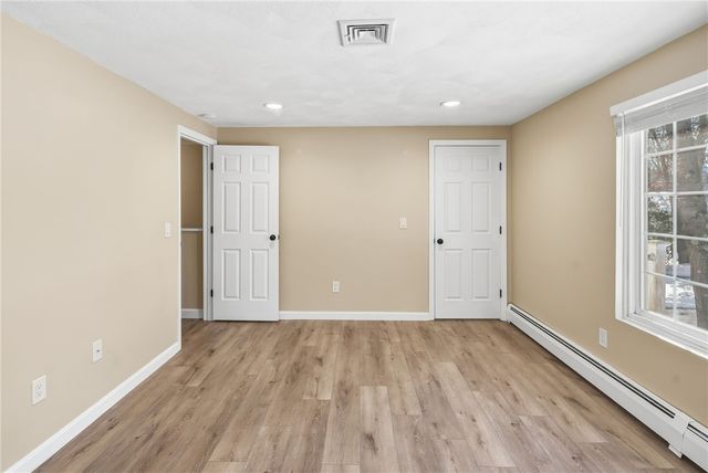 33 Eagle Run, Warwick, RI 02818