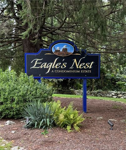 33 Eagle Run, Warwick, RI 02818