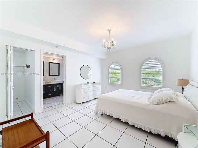 9008 Collins Ave 303, Surfside, FL 33154