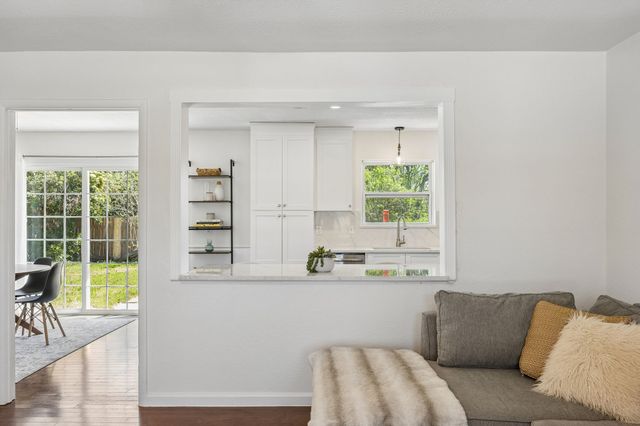 721 Danish Drive, Grand Prairie, TX 75050