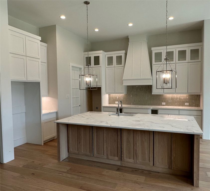 13925 E Riviera Drive, Fort Worth, TX 76028